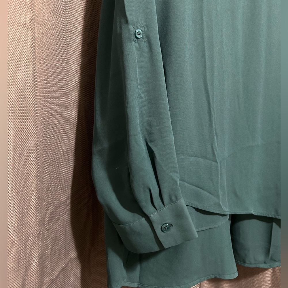 Simply Vera Wang Teal Roll Tab Relaxed Blouse - Picture 4 of 12